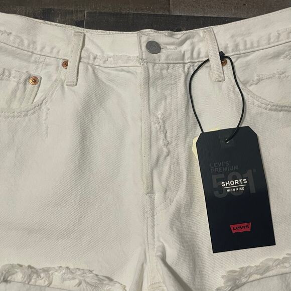 Levi’s 501 Signature Button Fly High Rise Cream Denim Shorts Women's Size 31 - Picture 6 of 14